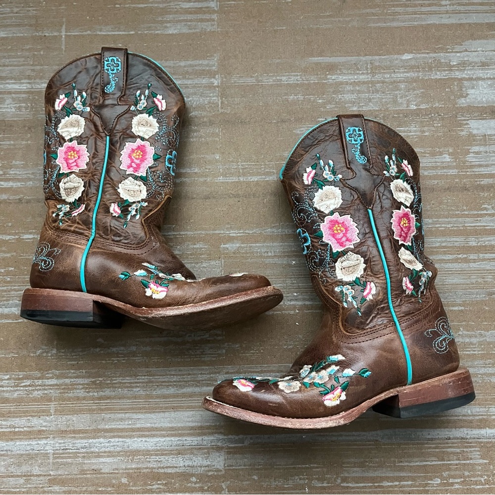 Macie Bean Brown Kids Boots with Pink and White Embroidery